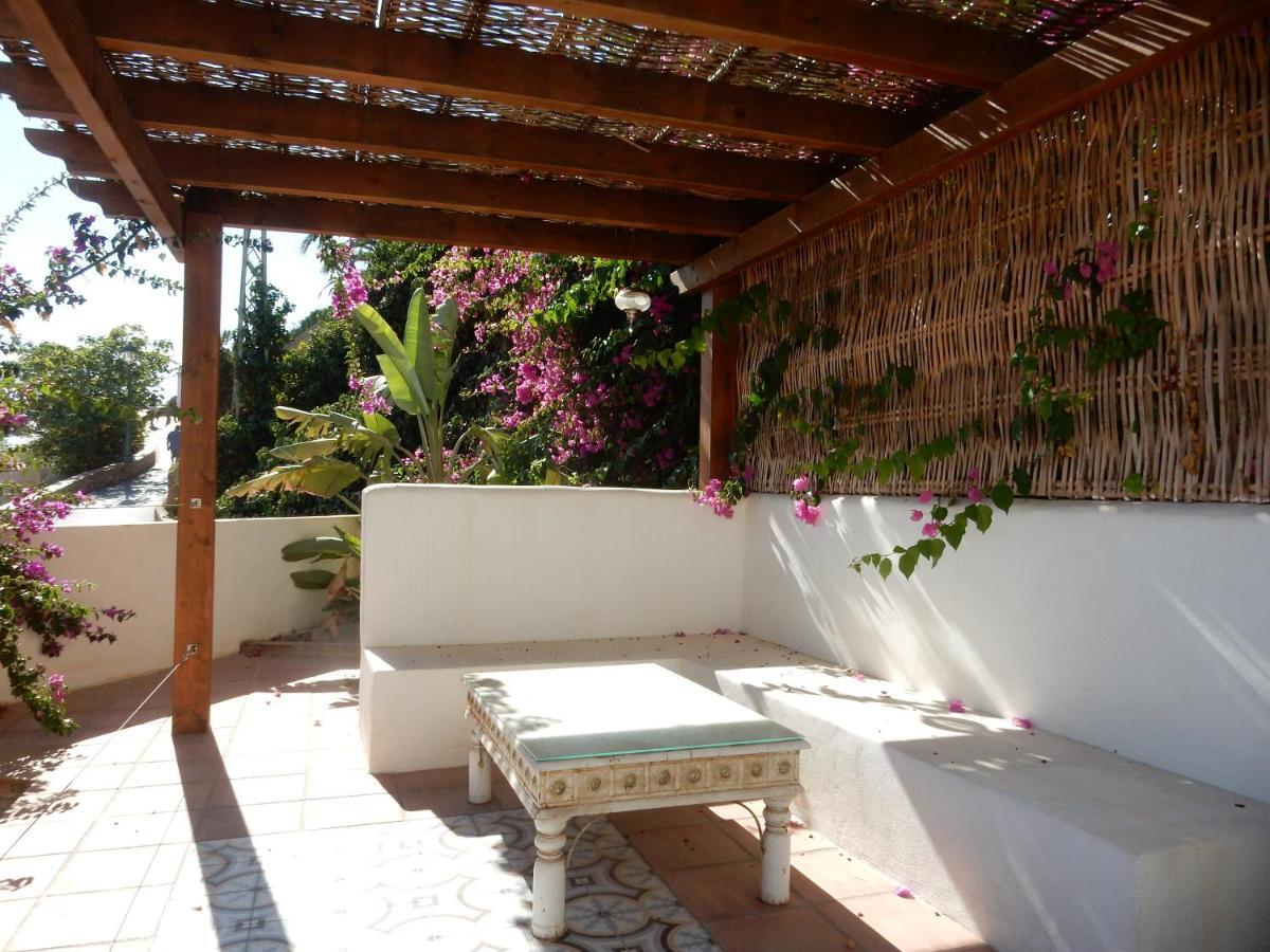 ,nerja, Seaview, Pool, 3 Bedrooms, Huge Terrace And Garden Hébergement de vacances