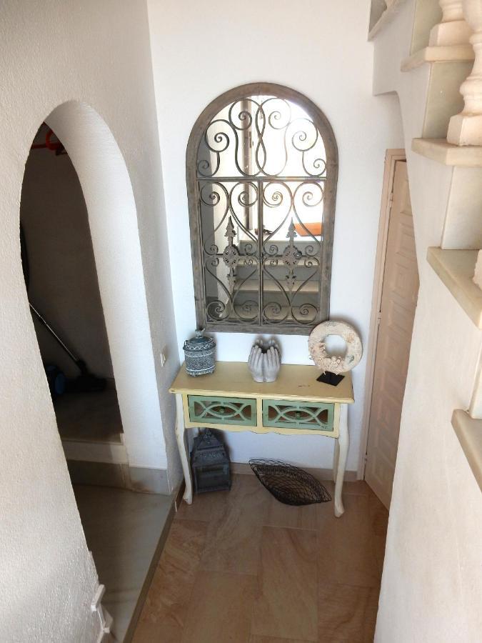 ,nerja, Seaview, Pool, 3 Bedrooms, Huge Terrace And Garden Hébergement de vacances